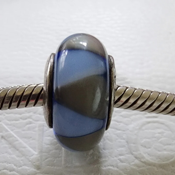 Retired Pandora Captivating Blue Murano Glass Bead - Picture 1 of 6